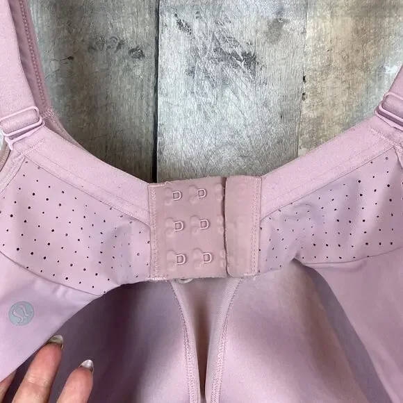 Lululemon Run Times Bra *High Support, B–E Cups in Lunar Rock Size 38DD. - Picture 6 of 13